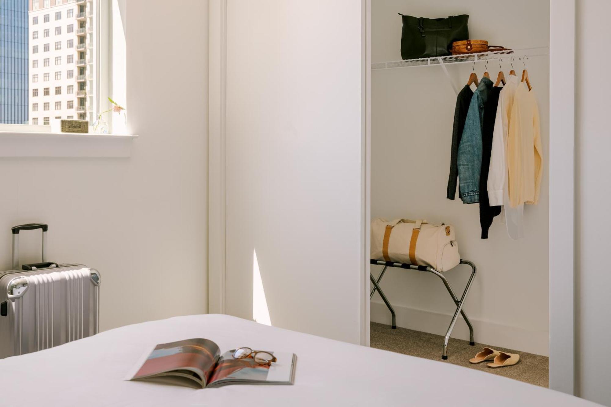 Sonder Midtown South Aparthotel Атланта Стая снимка